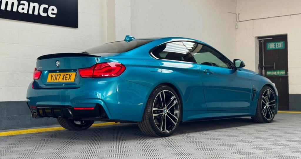 BMW 4 SERIES
