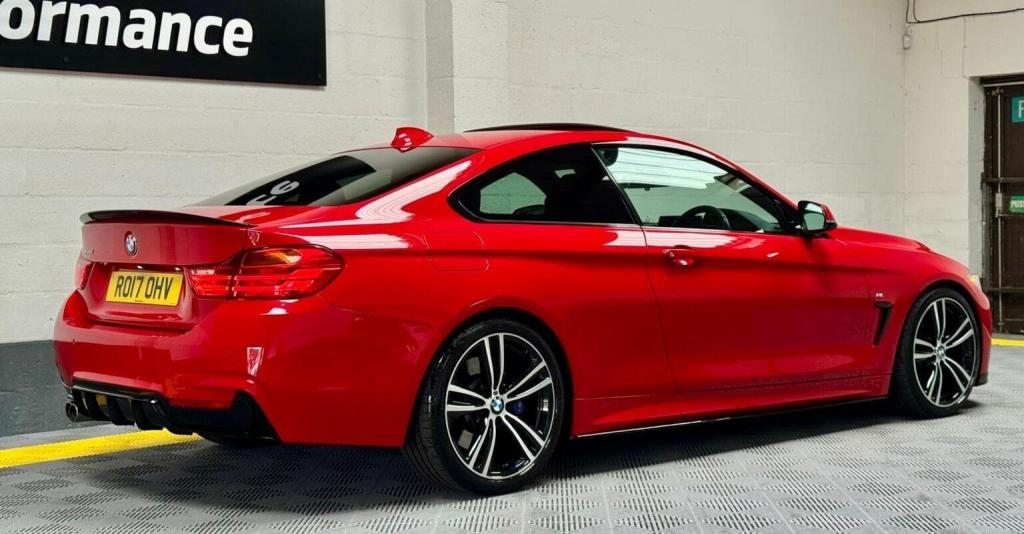 BMW 4 SERIES