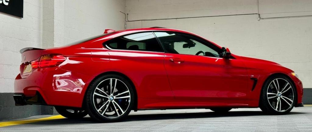 BMW 4 SERIES