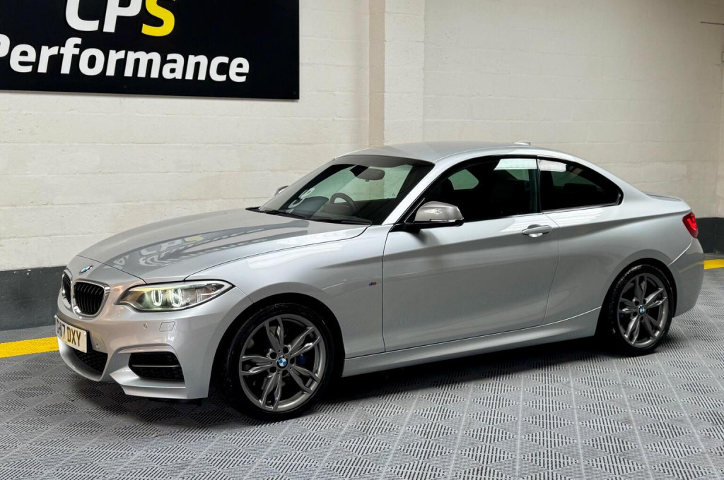 BMW 2 SERIES