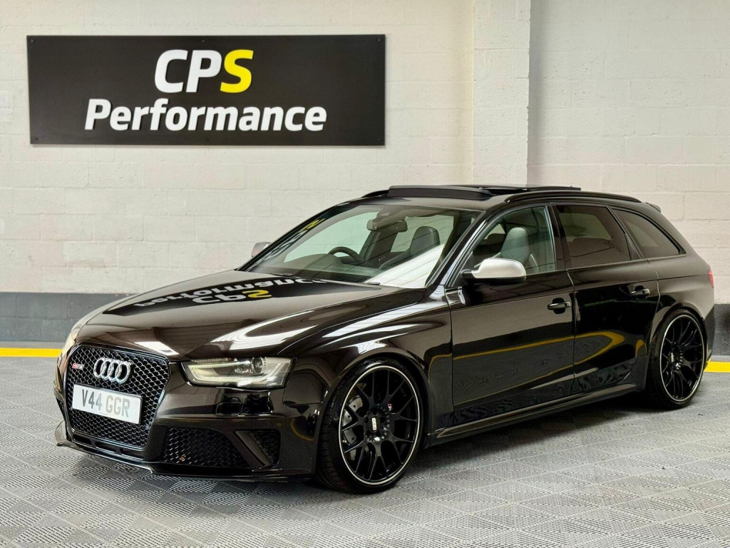 View AUDI RS4 AVANT 4.2 FSI V8 S Tronic quattro Euro 5 5dr
