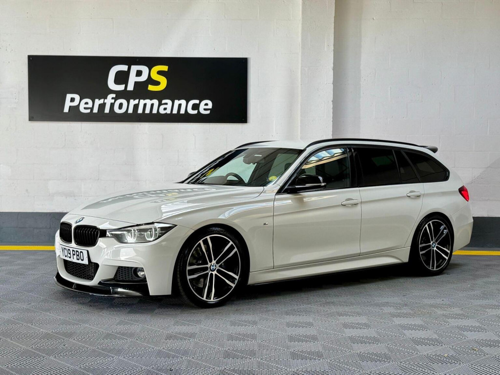 View BMW 3 SERIES 2.0 320d M Sport Shadow Edition Touring Auto xDrive Euro 6 (s/s) 5dr