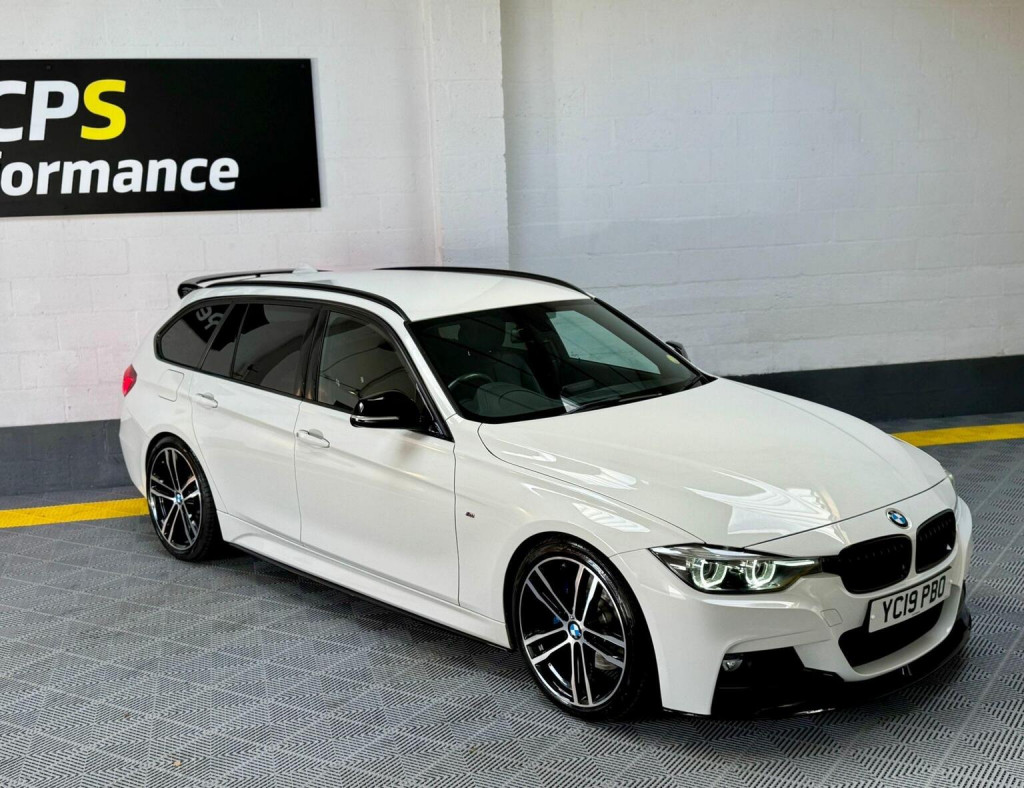 View BMW 3 SERIES 2.0 320d M Sport Shadow Edition Touring Auto xDrive Euro 6 (s/s) 5dr