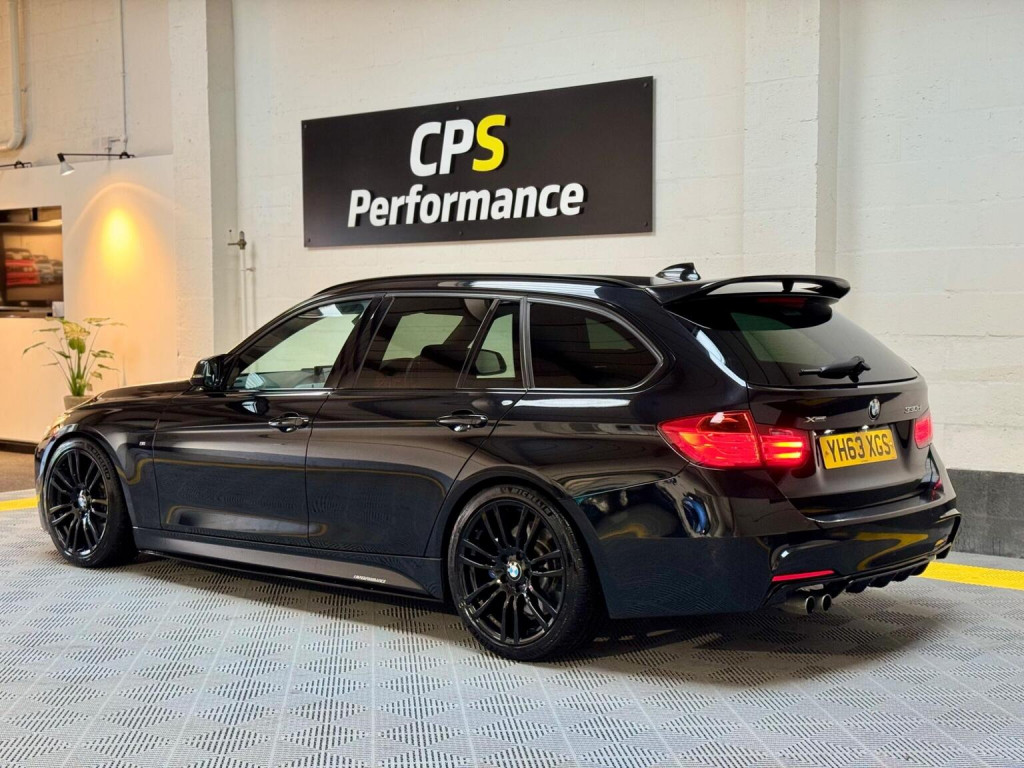 View BMW 3 SERIES 3.0 330d M Sport Touring Auto xDrive Euro 5 (s/s) 5dr