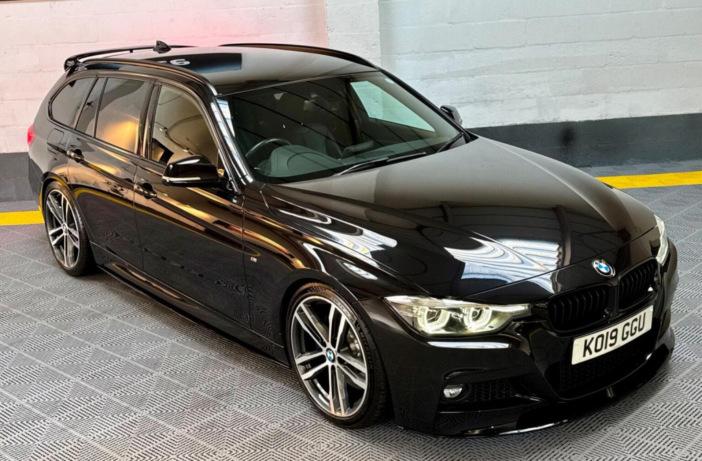 View BMW 3 SERIES 3.0 340i M Sport Shadow Edition Touring Auto Euro 6 (s/s) 5dr