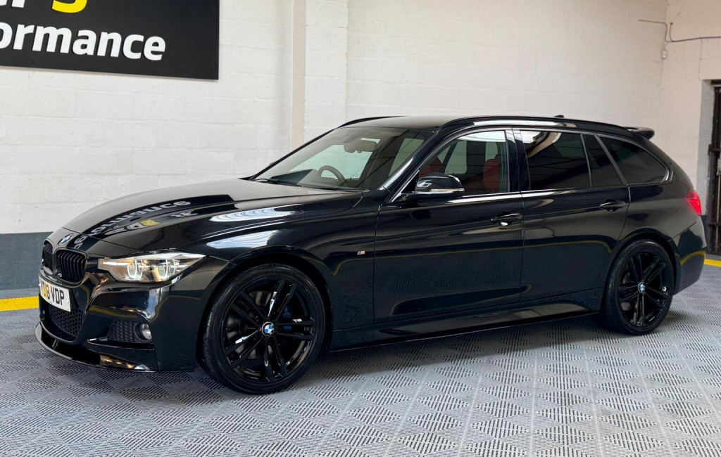 BMW 3 SERIES