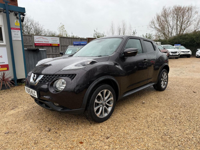 NISSAN JUKE