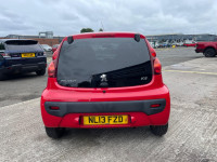 PEUGEOT 107