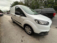 FORD TRANSIT COURIER