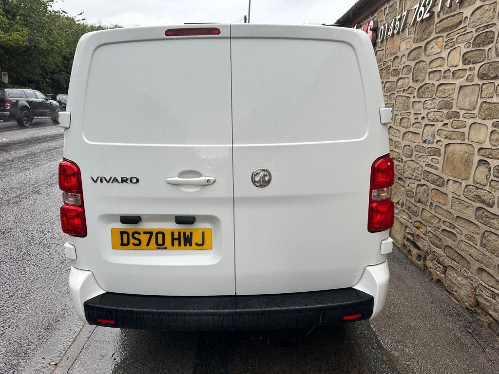 VAUXHALL VIVARO