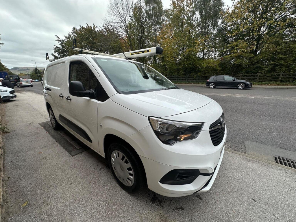 VAUXHALL COMBO