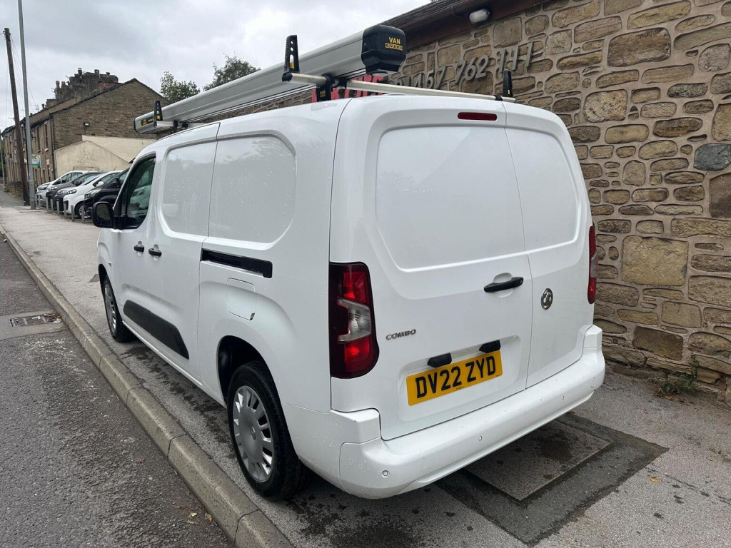 VAUXHALL COMBO