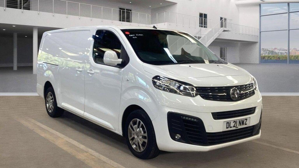 VAUXHALL VIVARO