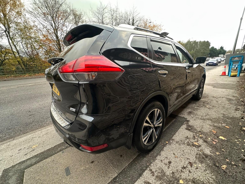 NISSAN X-TRAIL
