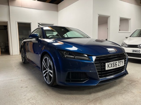 View AUDI TT 2.0 TDI ultra S line