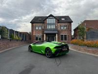 LAMBORGHINI HURACAN