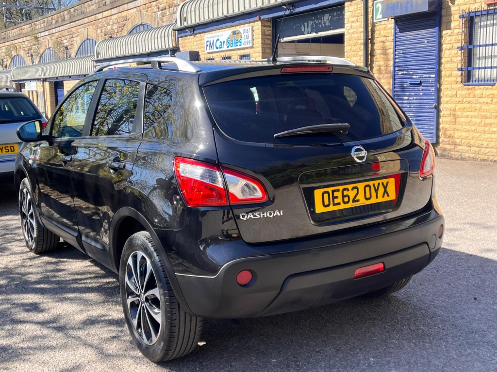 View NISSAN QASHQAI 1.6 n-tec+ SUV 5dr Petrol CVT 2WD Euro 5 (117 ps) ++ LOW MILEAGE ++