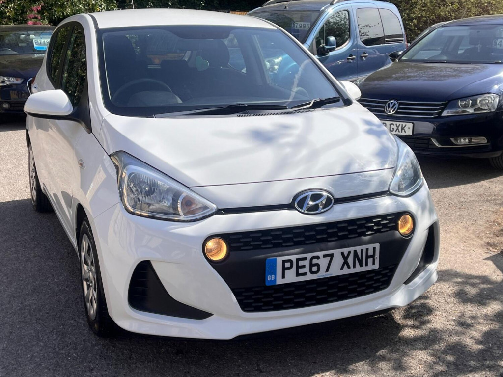 View HYUNDAI I10 1.0 SE Hatchback 5dr Petrol Manual Euro 6 (66 ps)