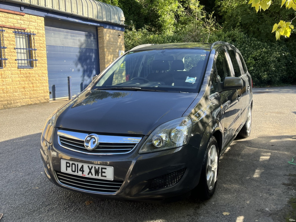 View VAUXHALL ZAFIRA 1.7 CDTi ecoFLEX Exclusiv MPV 5dr Diesel Manual Euro 5 (110 ps)