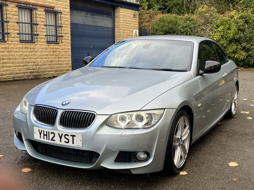 View BMW 3 SERIES 3.0 330d Sport Plus Edition Convertible 2dr Diesel Steptronic Euro 5 (245 ps)