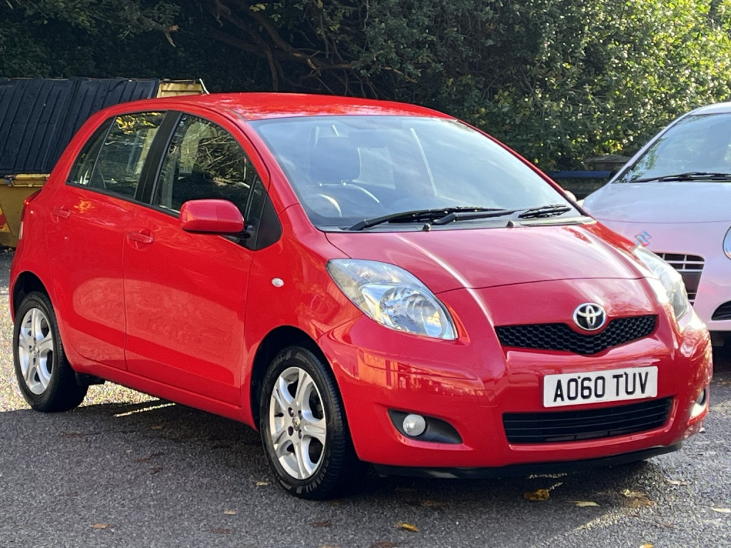 View TOYOTA YARIS 1.33 Dual VVT-i TR Hatchback 5dr Petrol Manual Euro 4 (s/s) (101 ps)