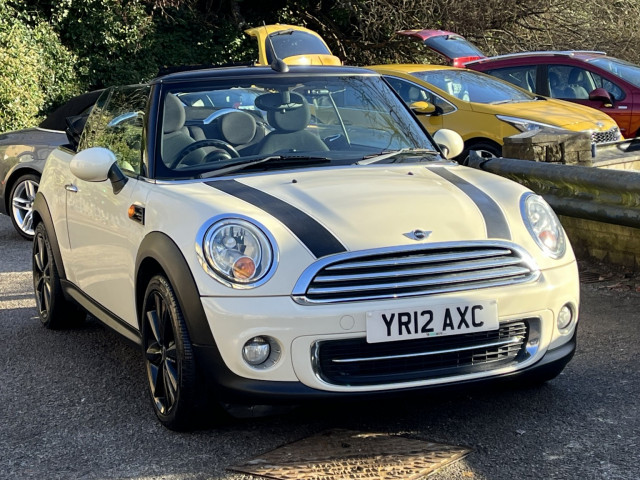 MINI CONVERTIBLE 1.6 Cooper Convertible 2dr Petrol Manual Euro 5 (s/s) (122 ps)
