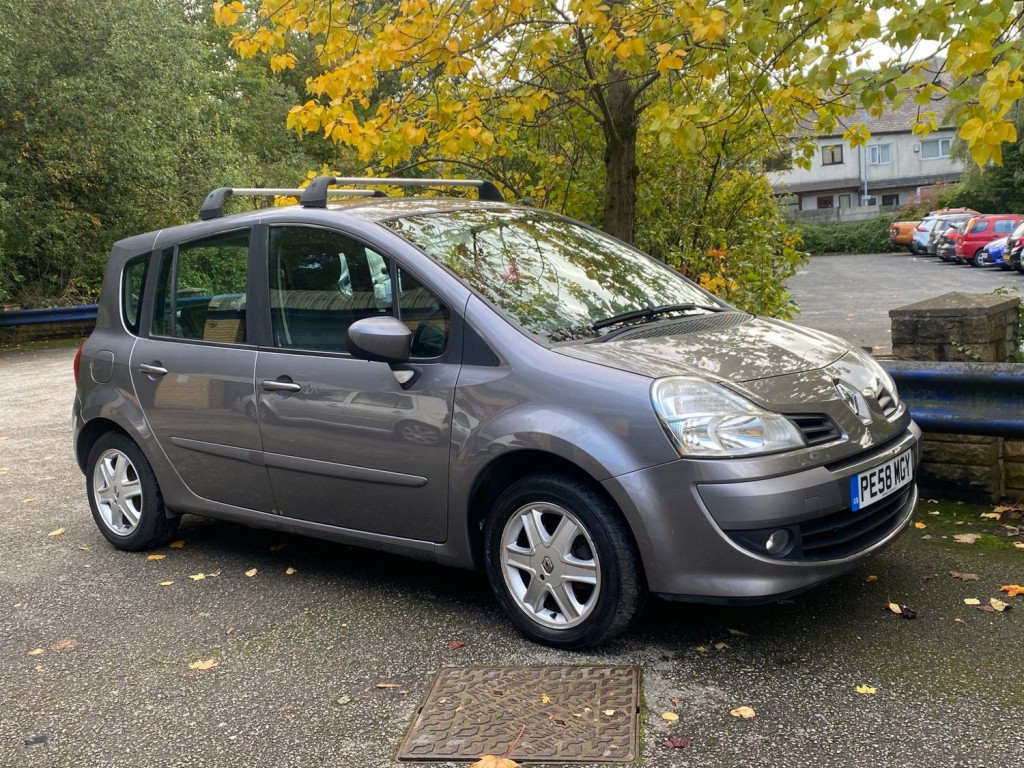 View RENAULT GRAND MODUS 1.5 dCi Dynamique 5dr