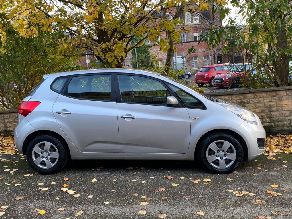 KIA VENGA