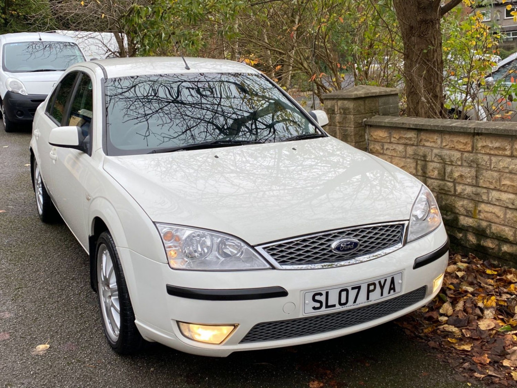 FORD MONDEO