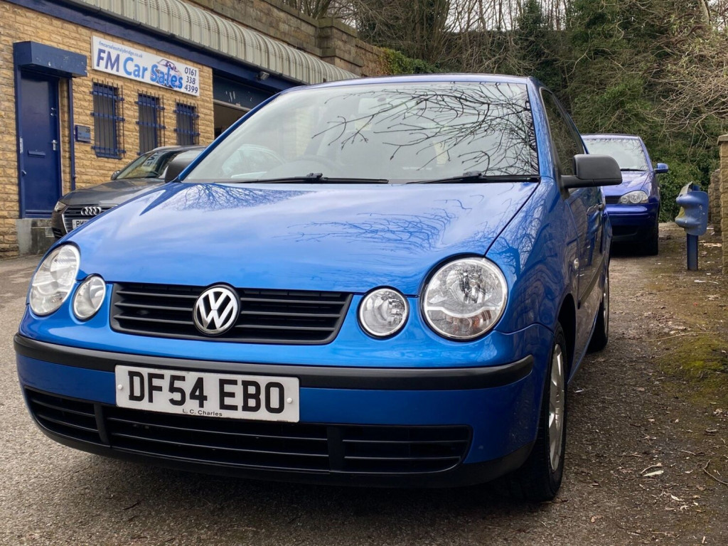 VOLKSWAGEN POLO