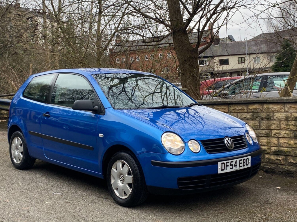 VOLKSWAGEN POLO