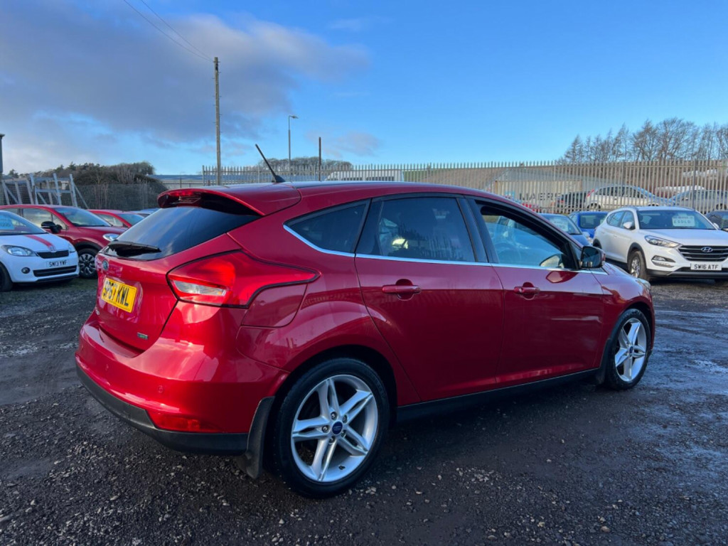 View FORD FOCUS 1.0 T EcoBoost Zetec Edition 