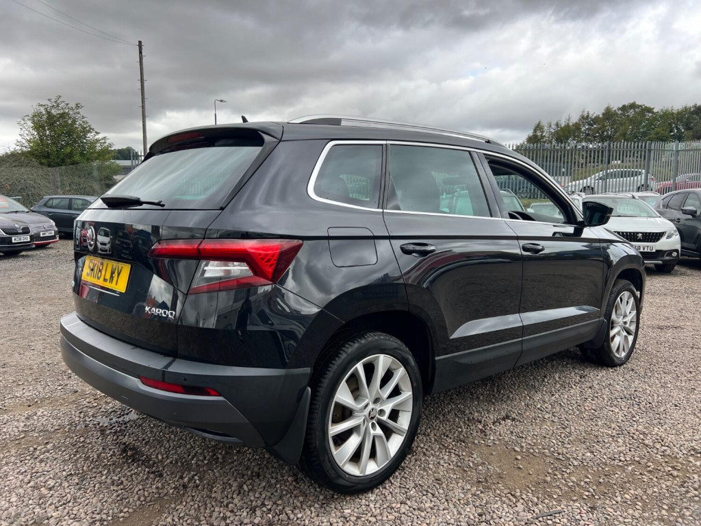 View SKODA KAROQ 1.5 TSI SE L