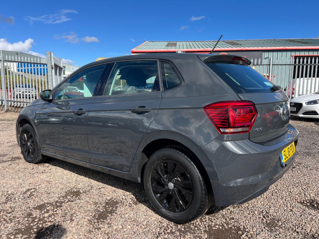 View VOLKSWAGEN POLO 1.0 SE
