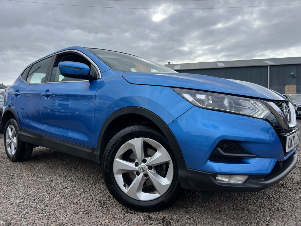 View NISSAN QASHQAI 1.3 DIG-T Acenta Premium