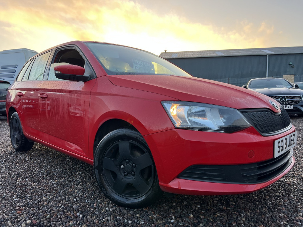 View SKODA FABIA 1.0 S