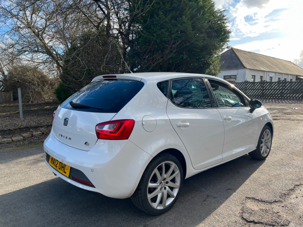 View SEAT IBIZA TSI FR