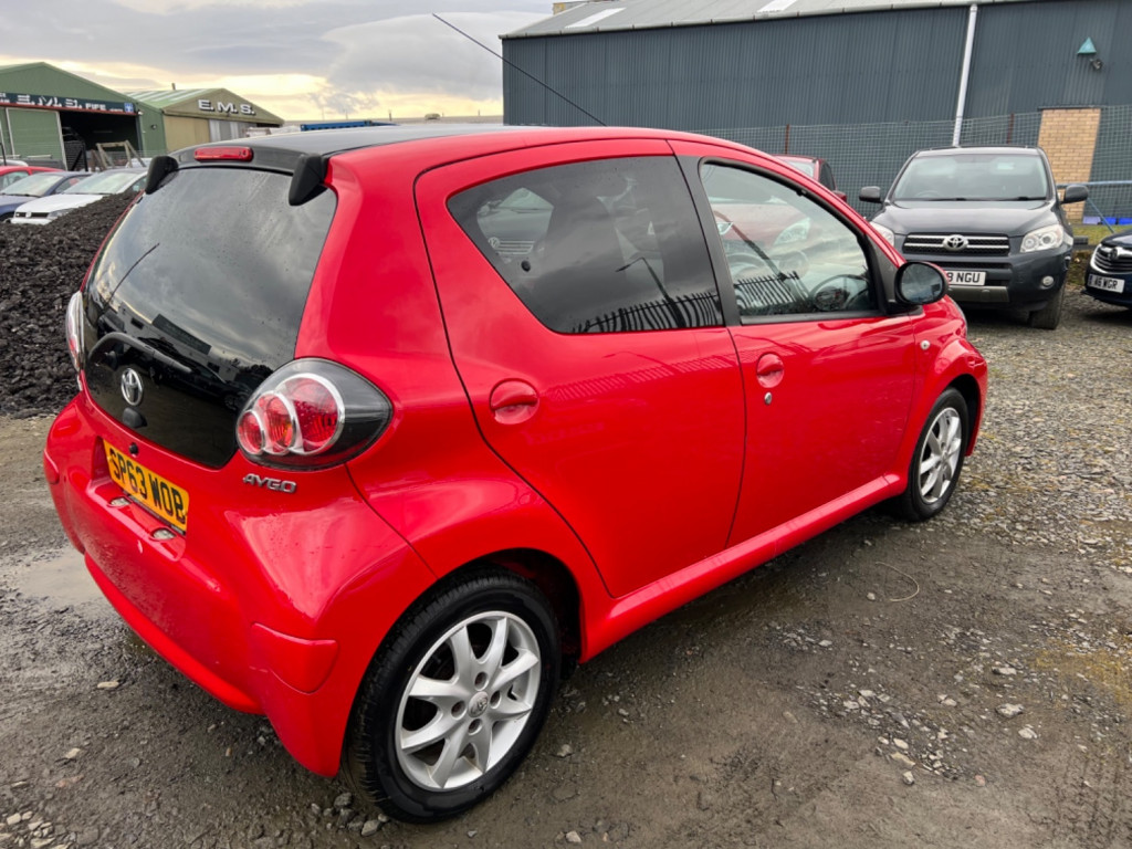 View TOYOTA AYGO VVT-I MODE