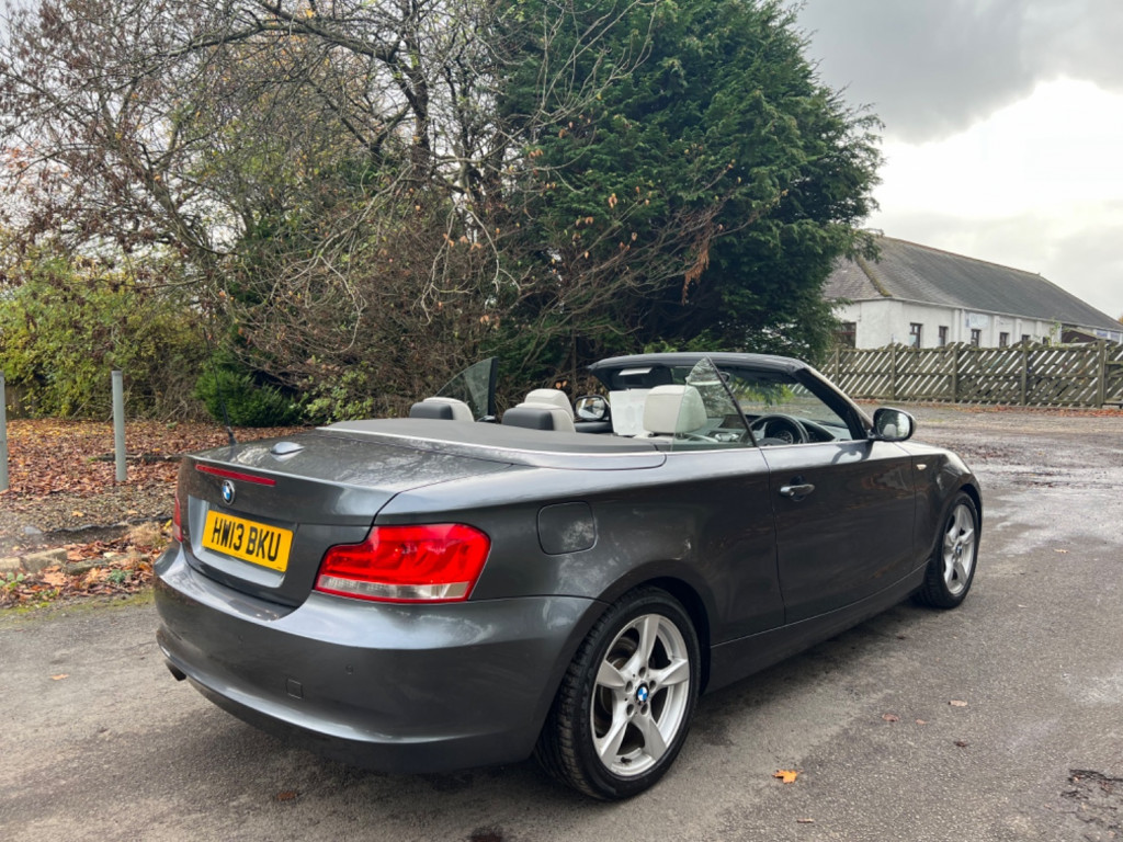 View BMW 1 SERIES 118I EXCLUSIVE EDITION