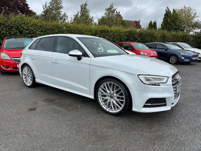 AUDI S3