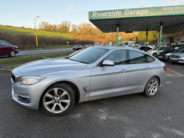 BMW 3 SERIES GRAN TURISMO 2.0 320d Luxury Gran Turismo