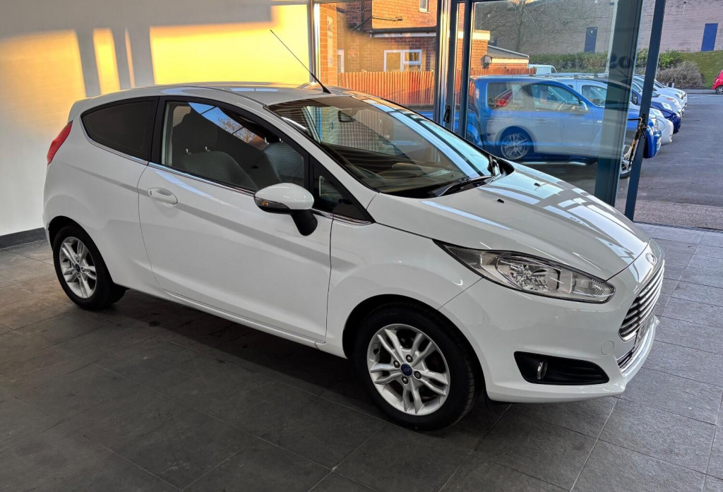 View FORD FIESTA 1.3 Zetec