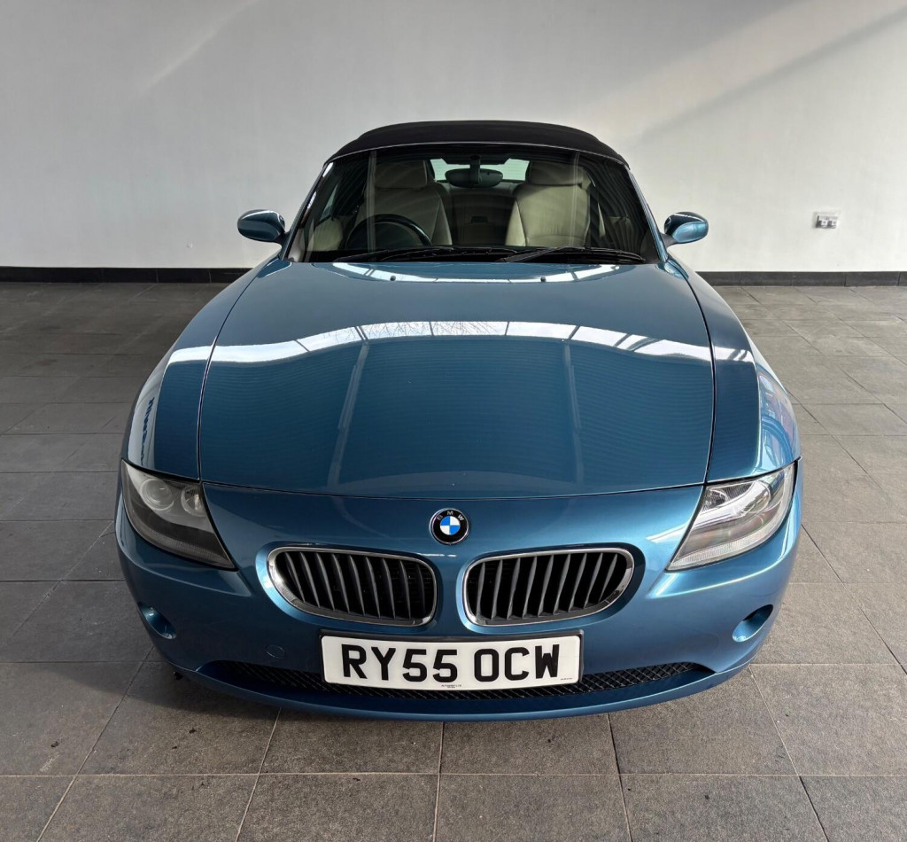 View BMW Z4 2.0 Z4 2.0i SE Roadster