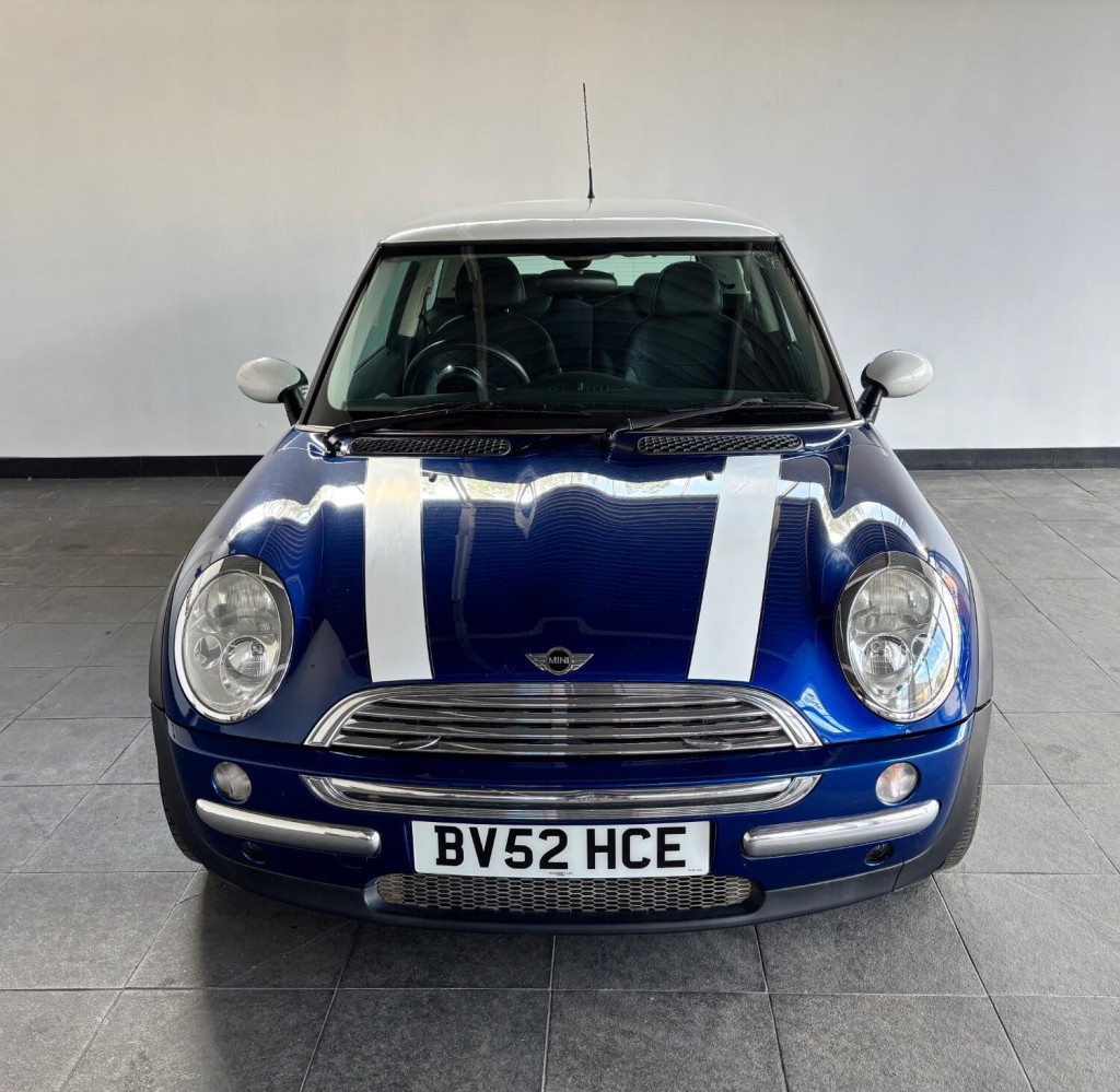 View MINI HATCH 1.6 Cooper Hatch