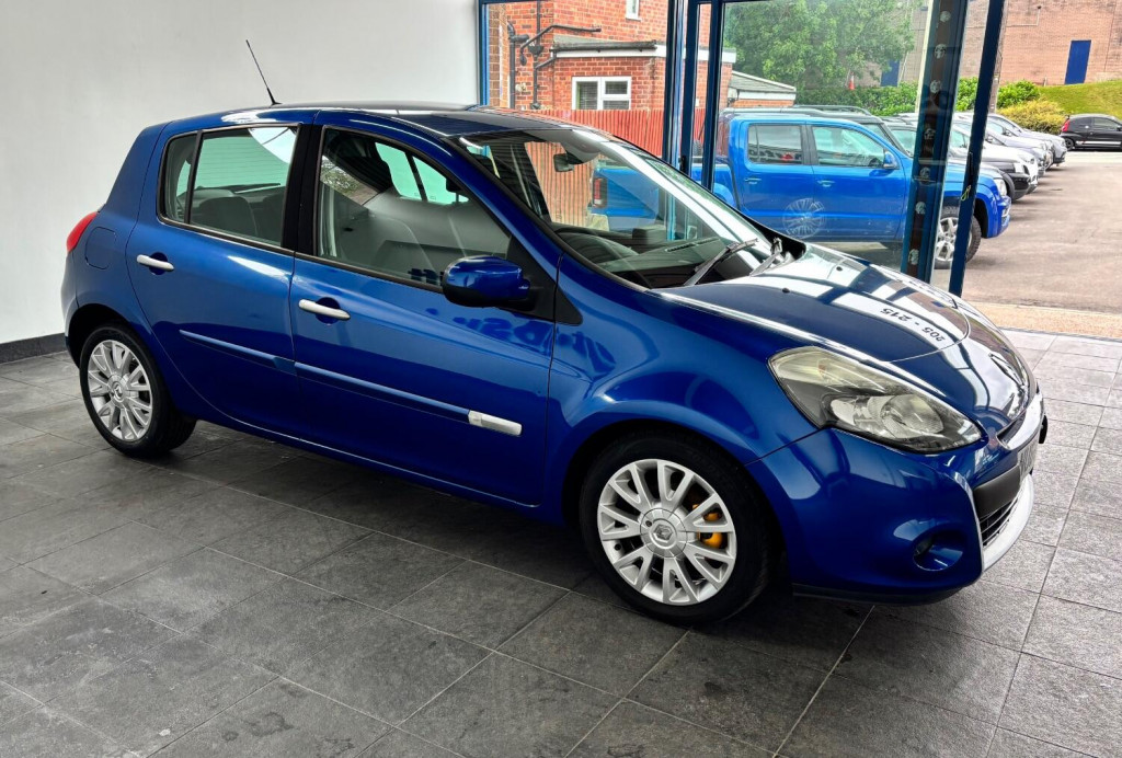 View RENAULT CLIO 1.2 TCe Dynamique TomTom