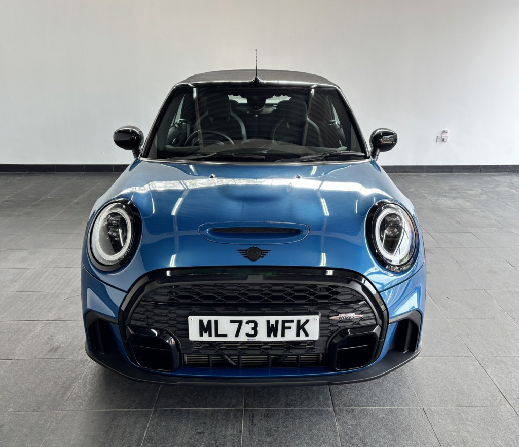 View MINI CONVERTIBLE 2.0 Convertible Cooper S Sport