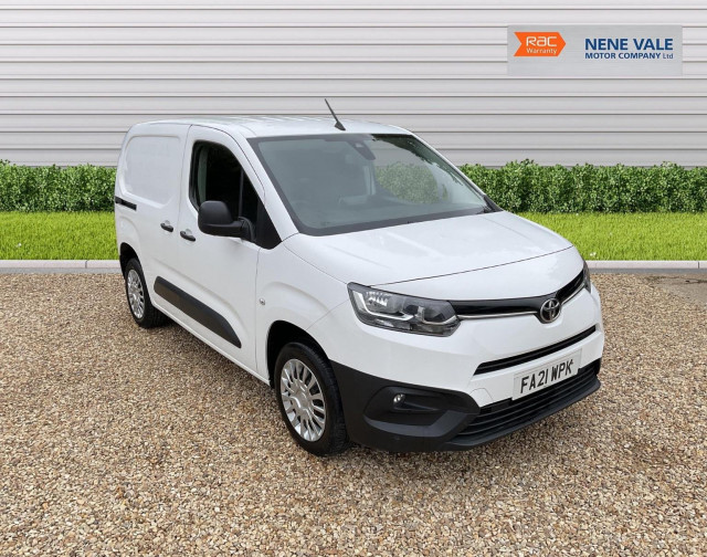TOYOTA PROACE CITY