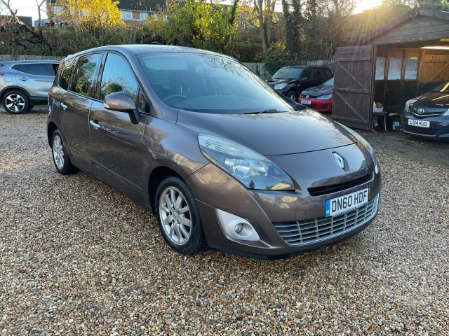 RENAULT GRAND SCENIC