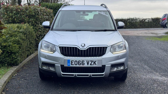 SKODA YETI