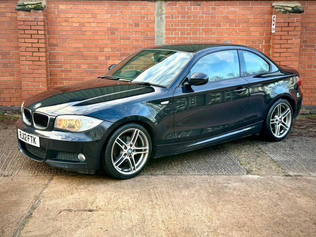 BMW 1 SERIES 2.0 118d Sport Plus Edition Euro 5 (s/s) 2dr (2012/12)